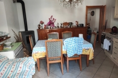 c09c8370-700d-41b3-b1e6-72ec9338fad0