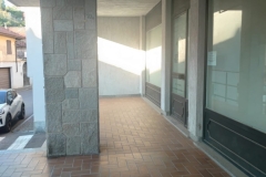 Piasco-foto-esterno-ufficio-2