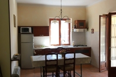 Sampeyre-Primo-piano-cucina-Via-Roma